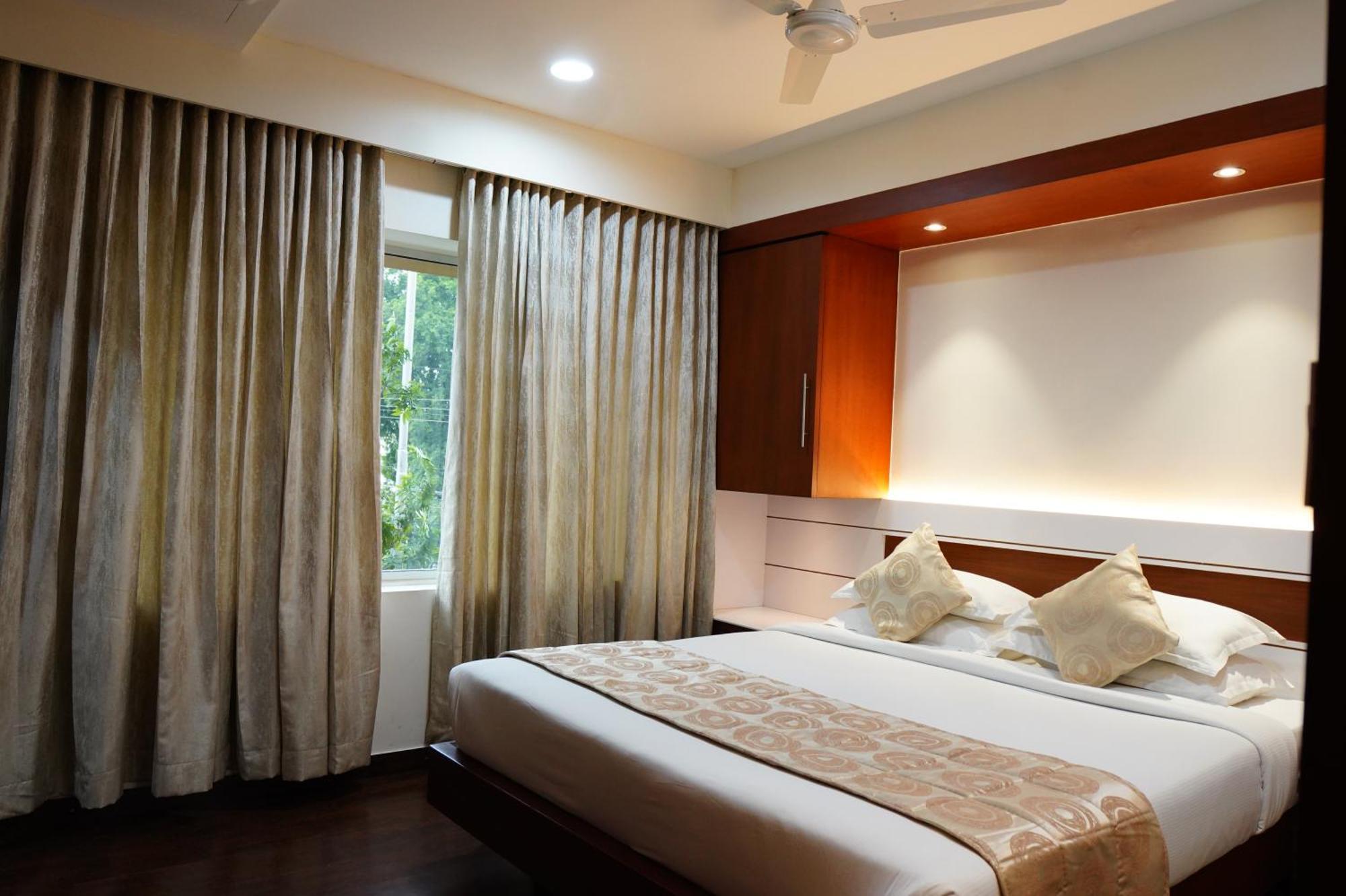 Chola Serviced Apartment Tiruchirappalli Extérieur photo