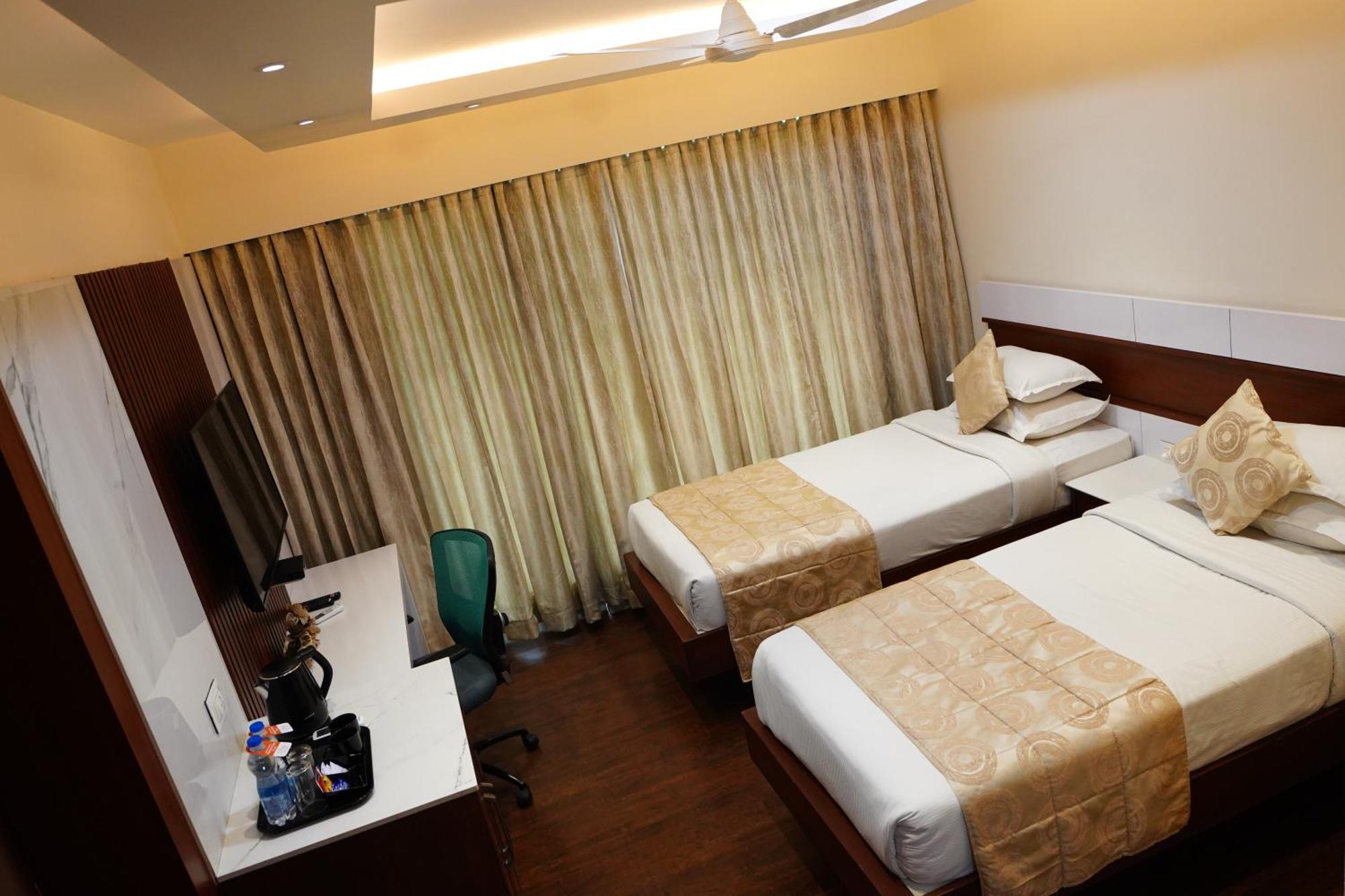 Chola Serviced Apartment Tiruchirappalli Extérieur photo