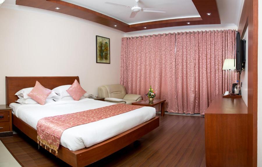 Chola Serviced Apartment Tiruchirappalli Extérieur photo