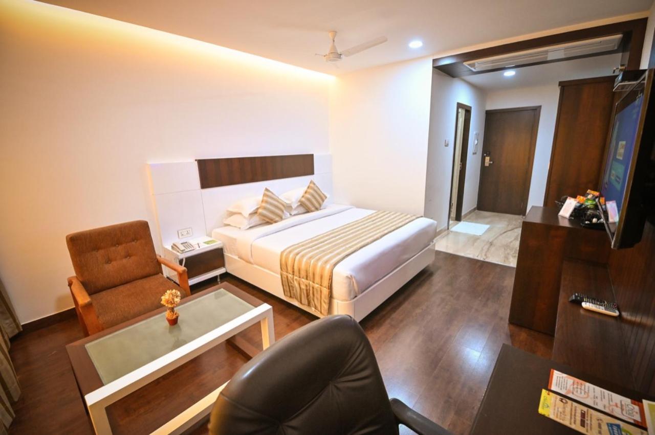 Chola Serviced Apartment Tiruchirappalli Extérieur photo